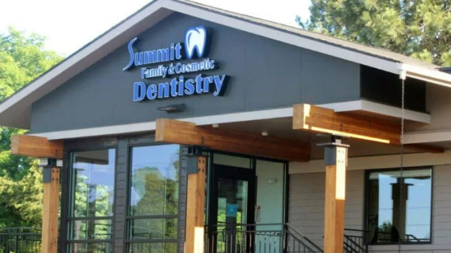 Summit Family & Cosmetic Dentistry — photo 1