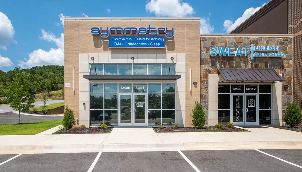 Symmetry Modern Dentistry — photo 1