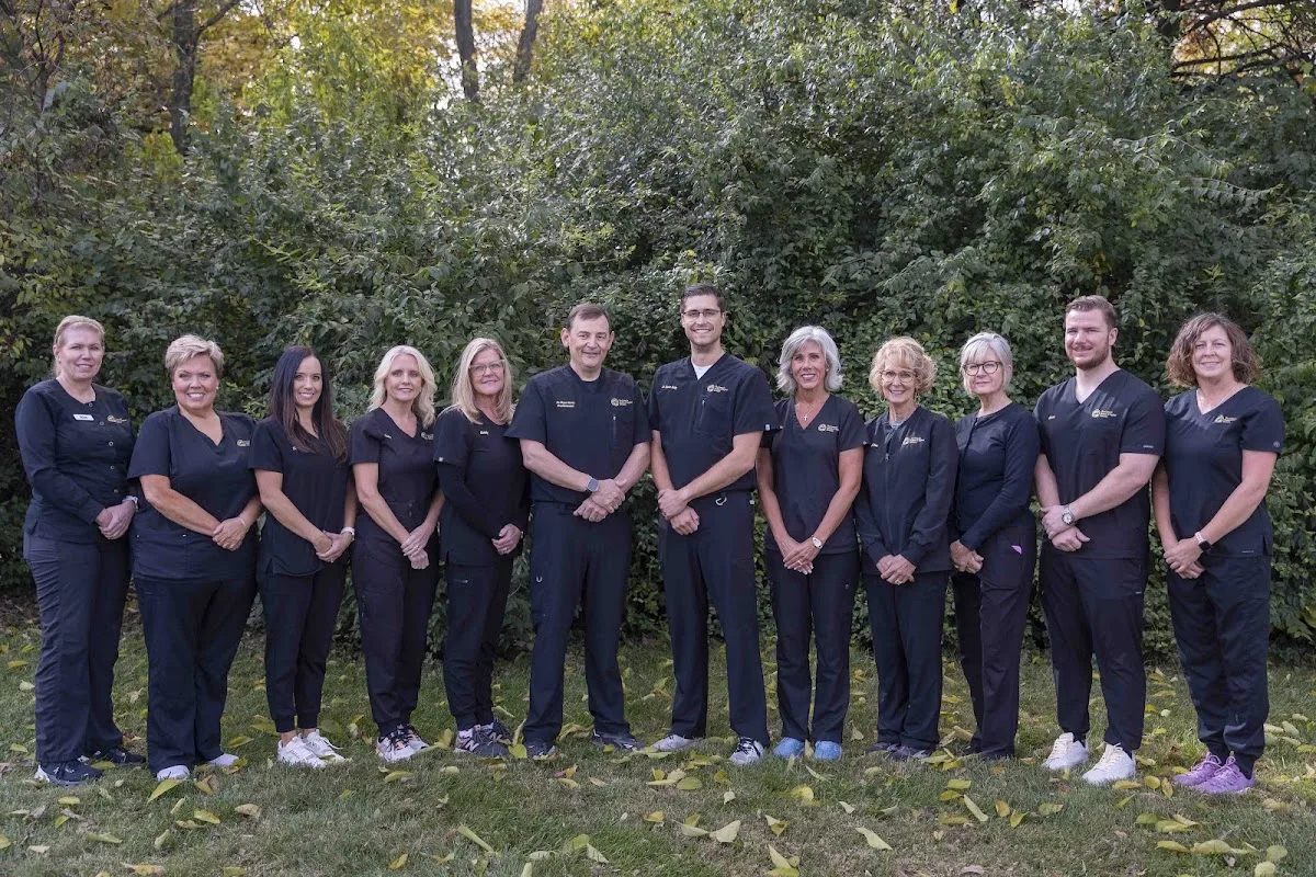 The Center For Aesthetic & Implant Dentistry