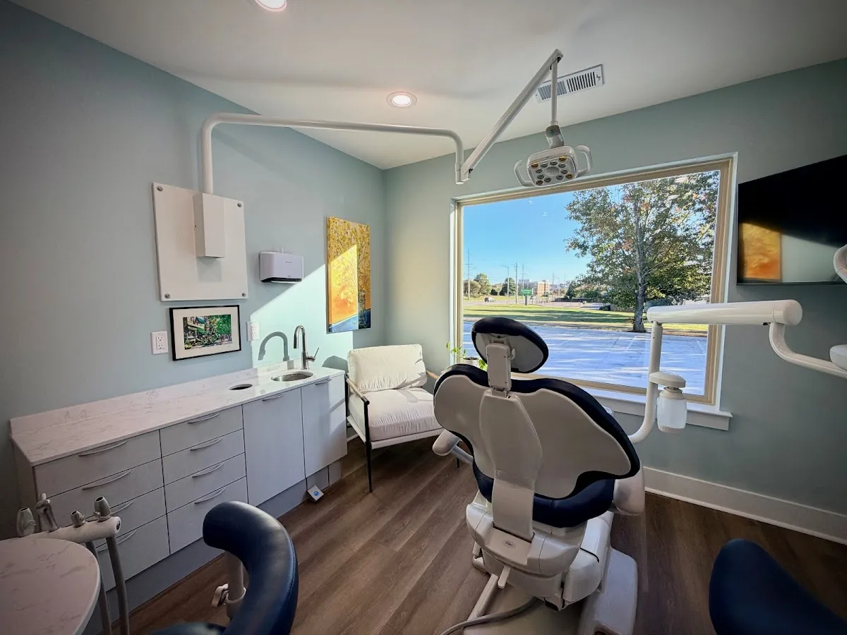 Thompson Family & Cosmetic Dentistry — photo 2