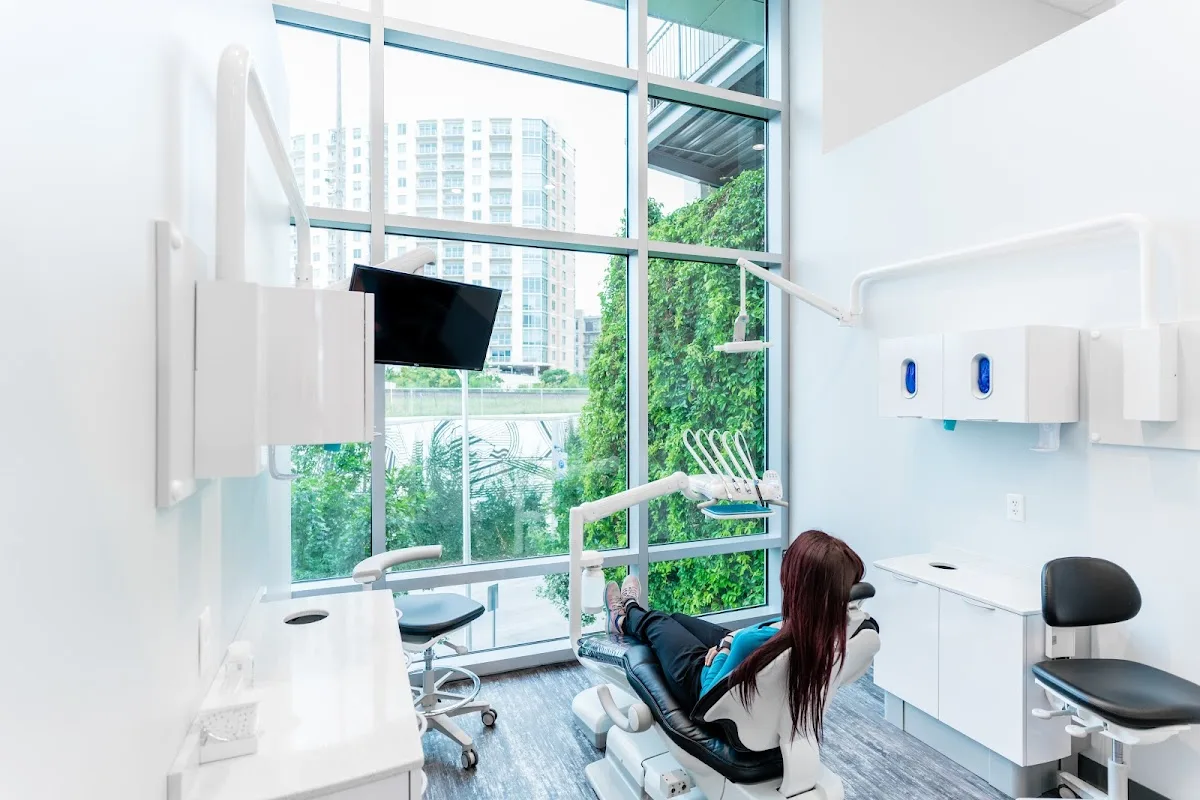 Toothbar — photo 4