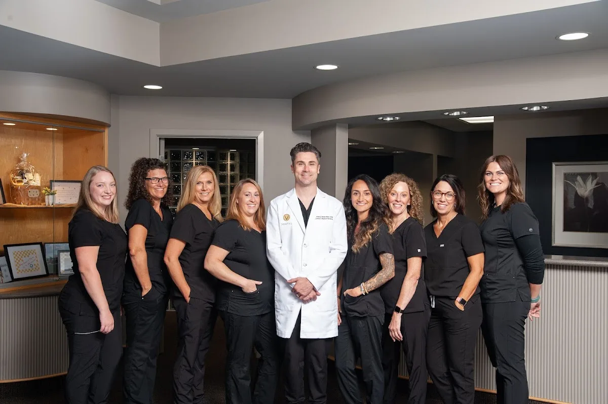 V DENTAL — photo 2