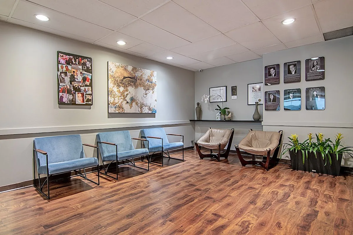 Wilshire Smile Studio - Los Angeles Dentist, Cosmetic and Emergency Dentistry — photo 3