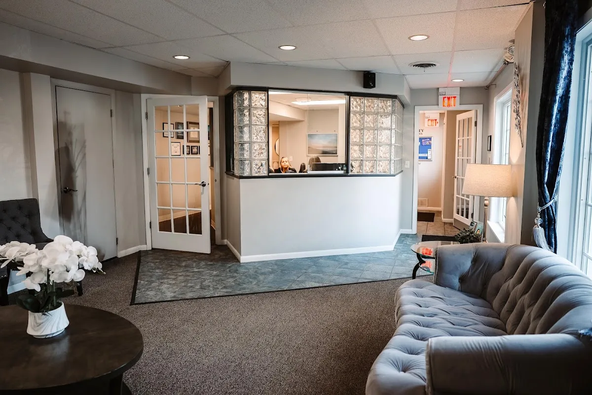 Young Dental Care - Dentist Aurora